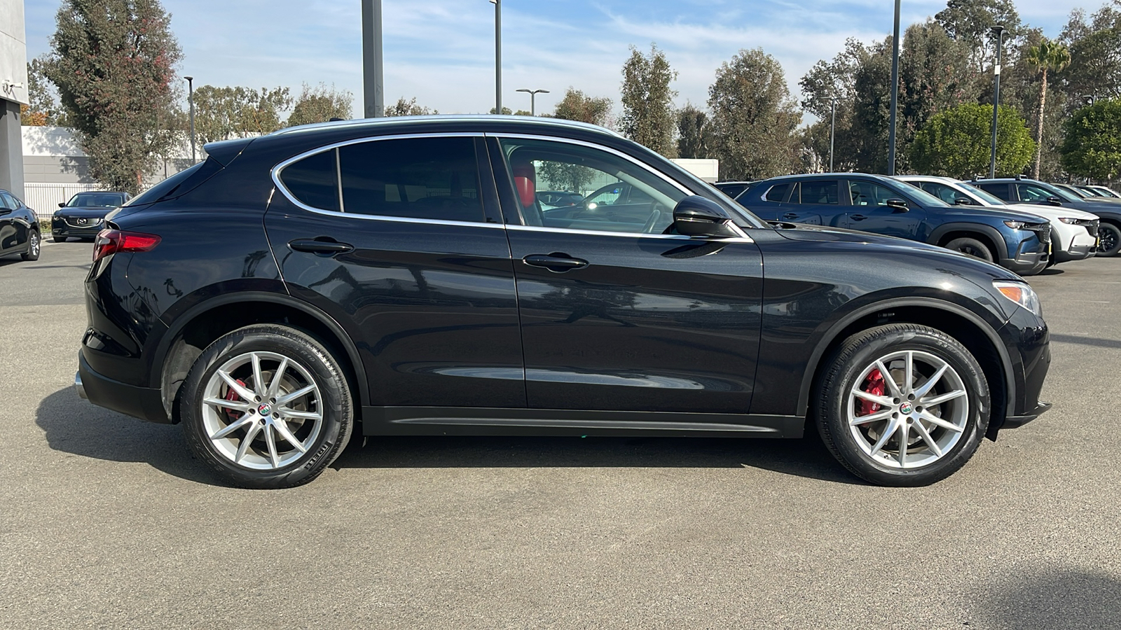 2019 Alfa Romeo Stelvio Ti Lusso AWD 6