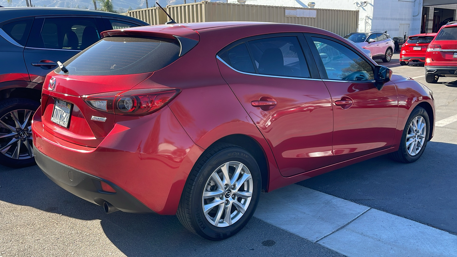 2016 Mazda Mazda3 Hatchback i Sport 4