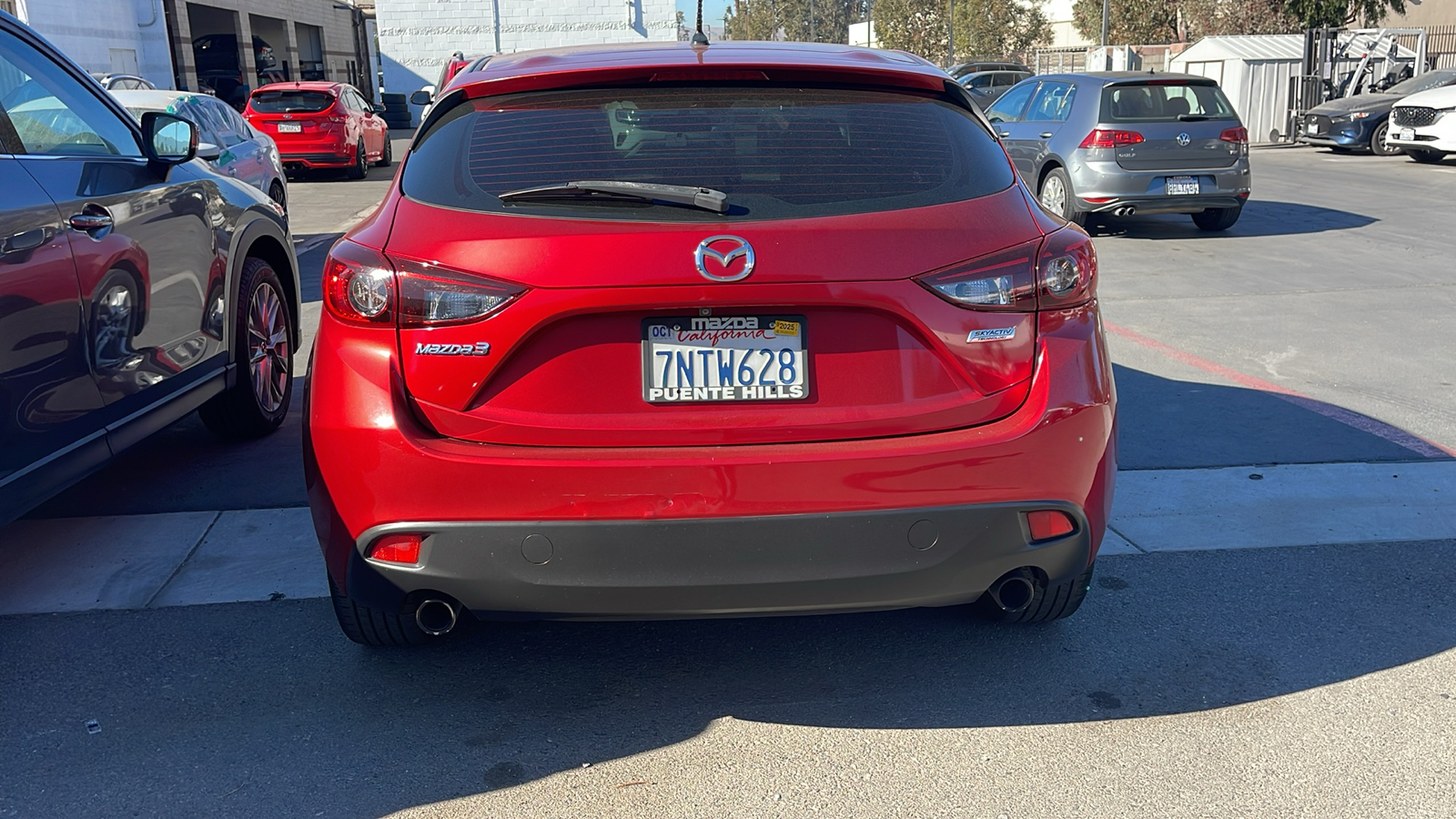 2016 Mazda Mazda3 Hatchback i Sport 5