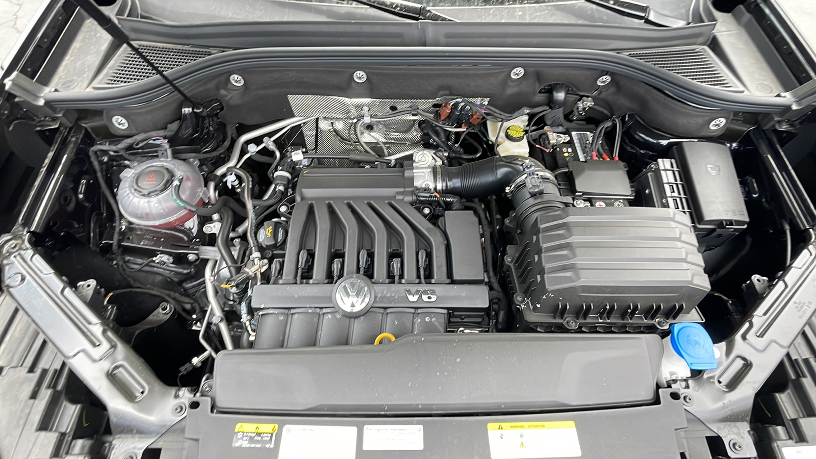 2023 Volkswagen Atlas 3.6L V6 SE w/Technology 35