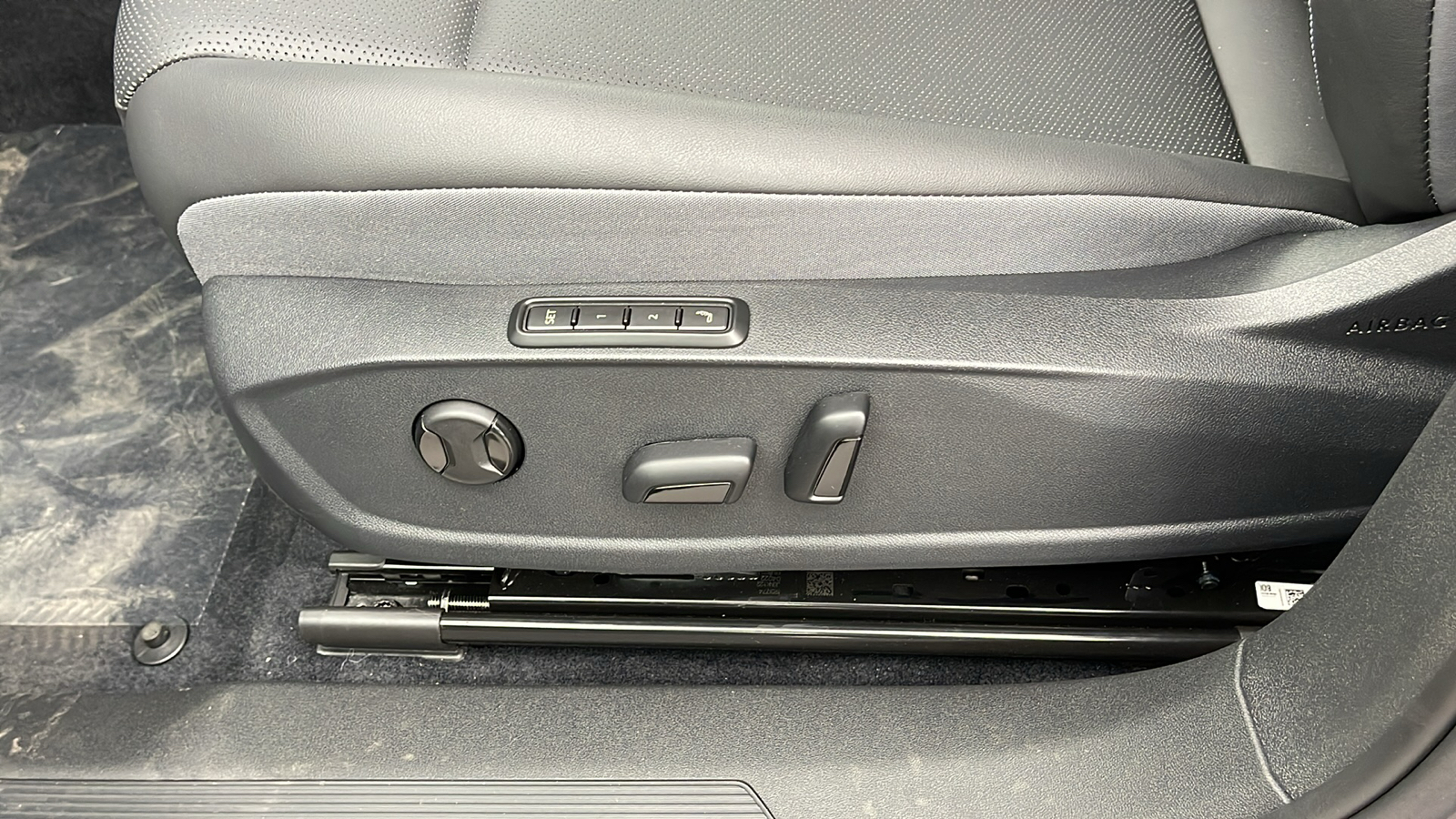 2023 Volkswagen ID.4 Pro S 31