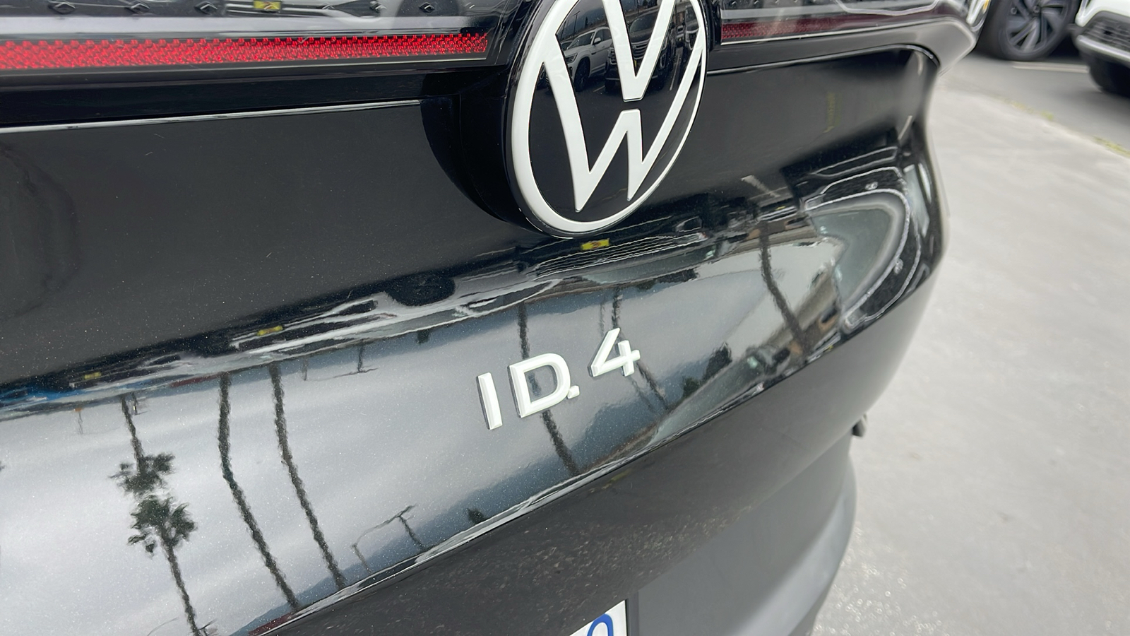 2021 Volkswagen ID.4  30