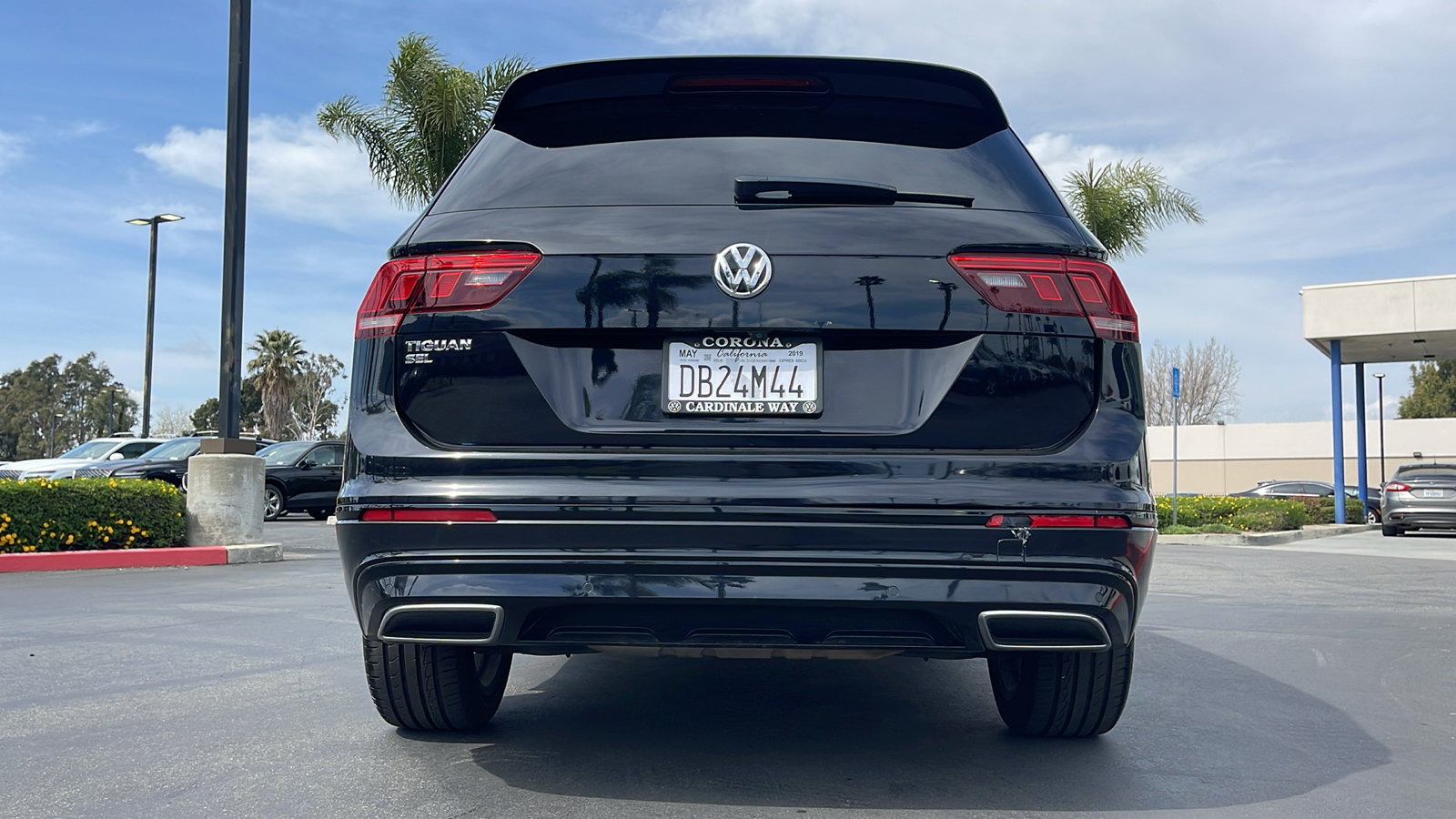 2019 Volkswagen Tiguan 2.0T SEL R-Line 10