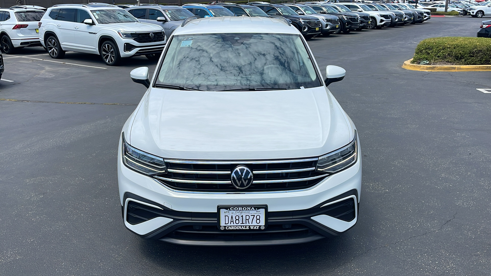 2024 Volkswagen Tiguan S 2