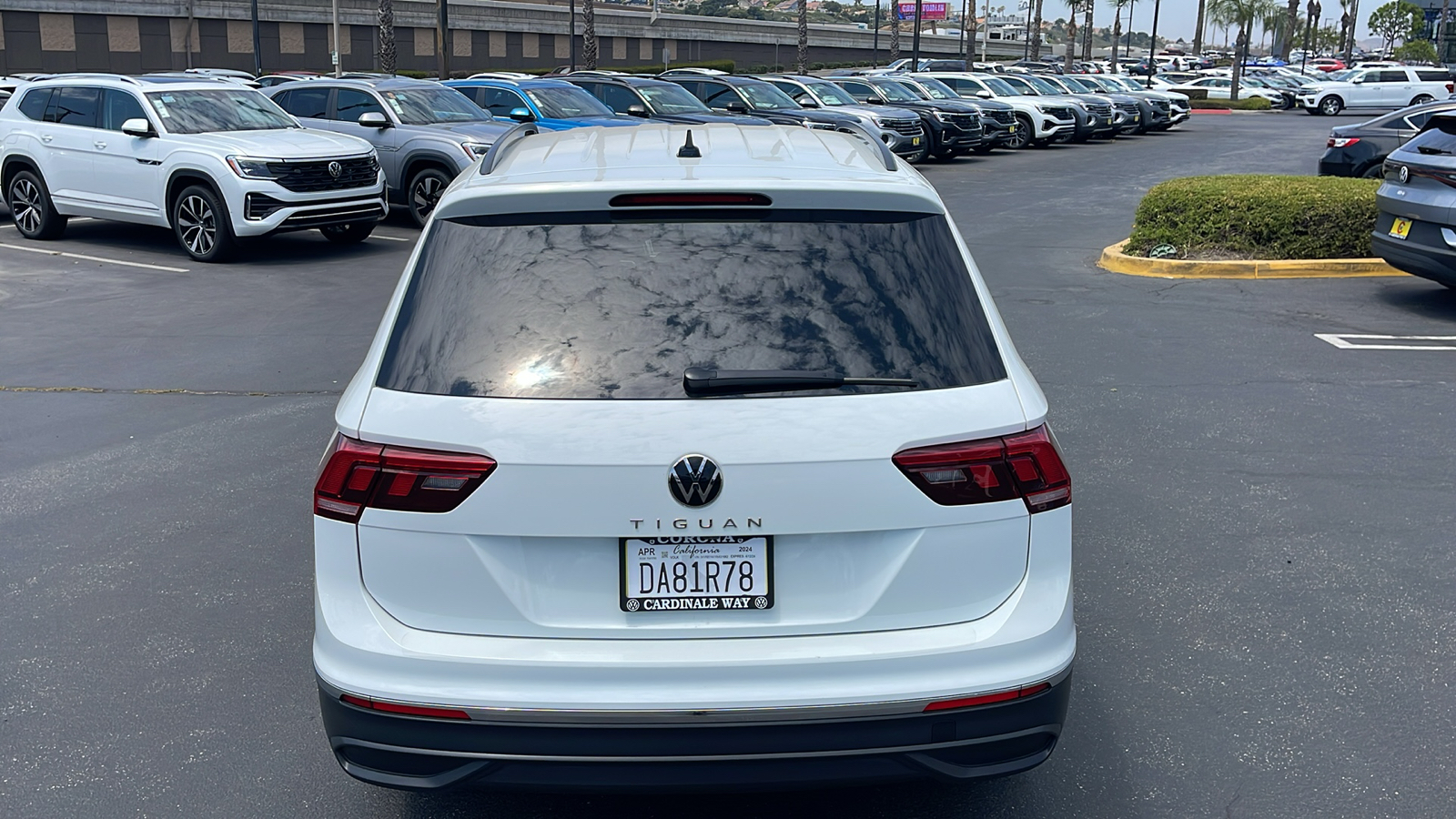 2024 Volkswagen Tiguan S 8