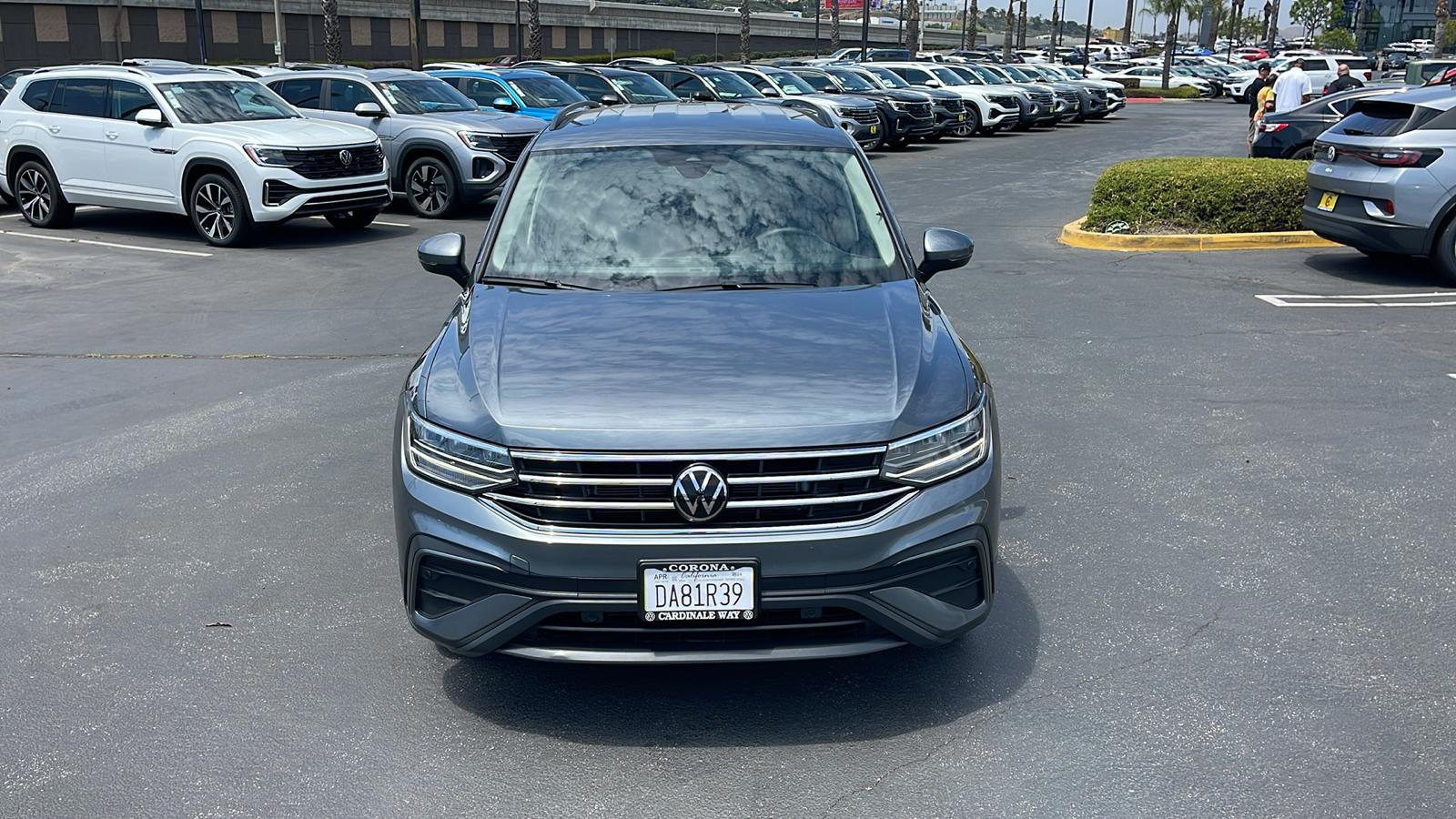 2024 Volkswagen Tiguan S 2