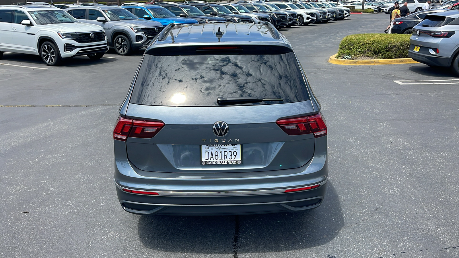 2024 Volkswagen Tiguan S 8