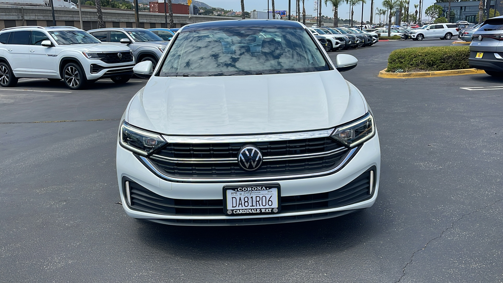 2024 Volkswagen Jetta SEL 3