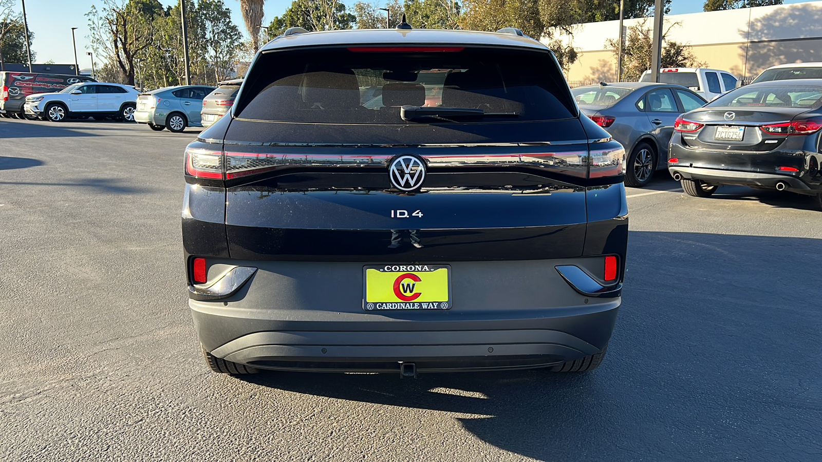 2023 Volkswagen ID.4 Pro S 9