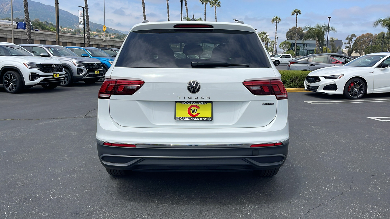 2024 Volkswagen Tiguan 2.0T S 9