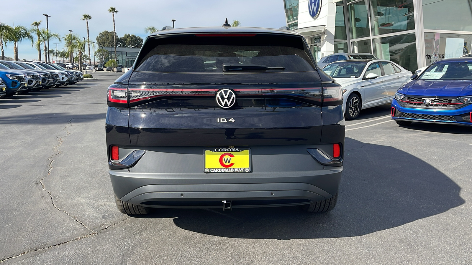 2023 Volkswagen ID.4 Pro 9