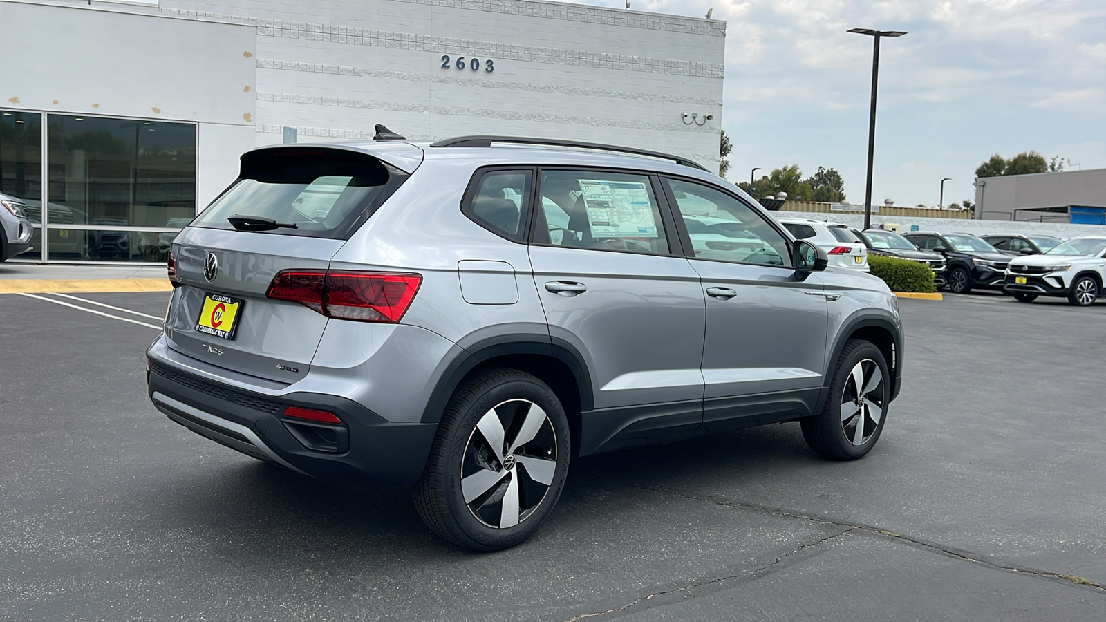 2024 Volkswagen Taos S 4Motion 9