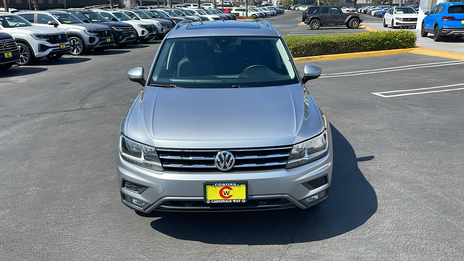 2020 Volkswagen Tiguan 2.0T SEL 2