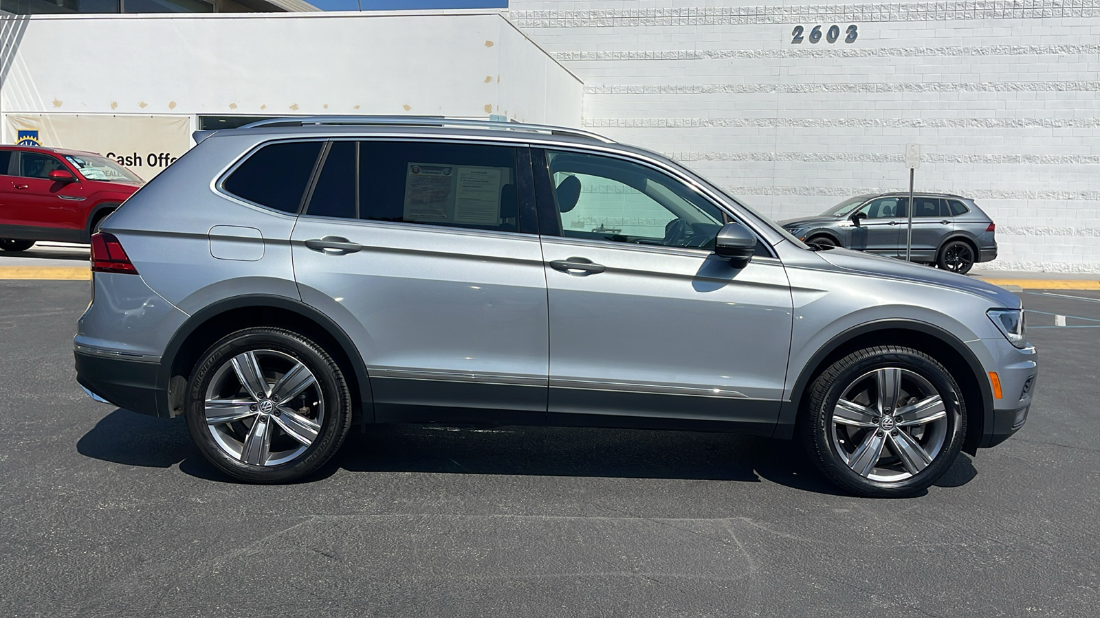 2020 Volkswagen Tiguan 2.0T SEL 6