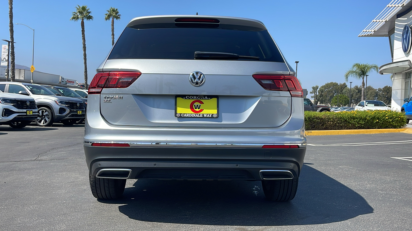 2020 Volkswagen Tiguan 2.0T SEL 10