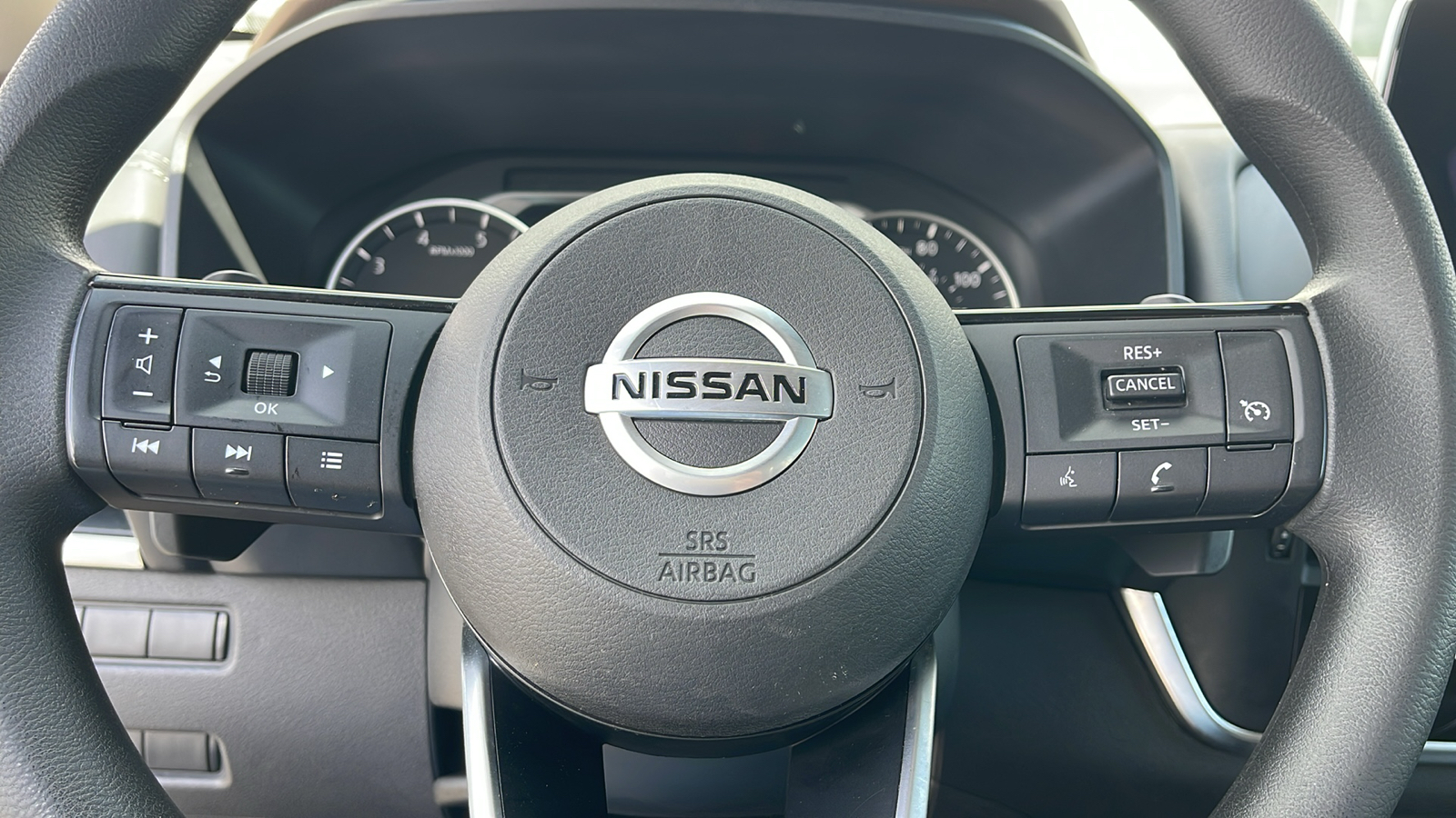 2021 Nissan Rogue S 18