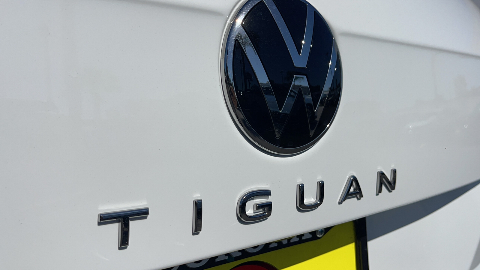 2024 Volkswagen Tiguan 2.0T SE 36