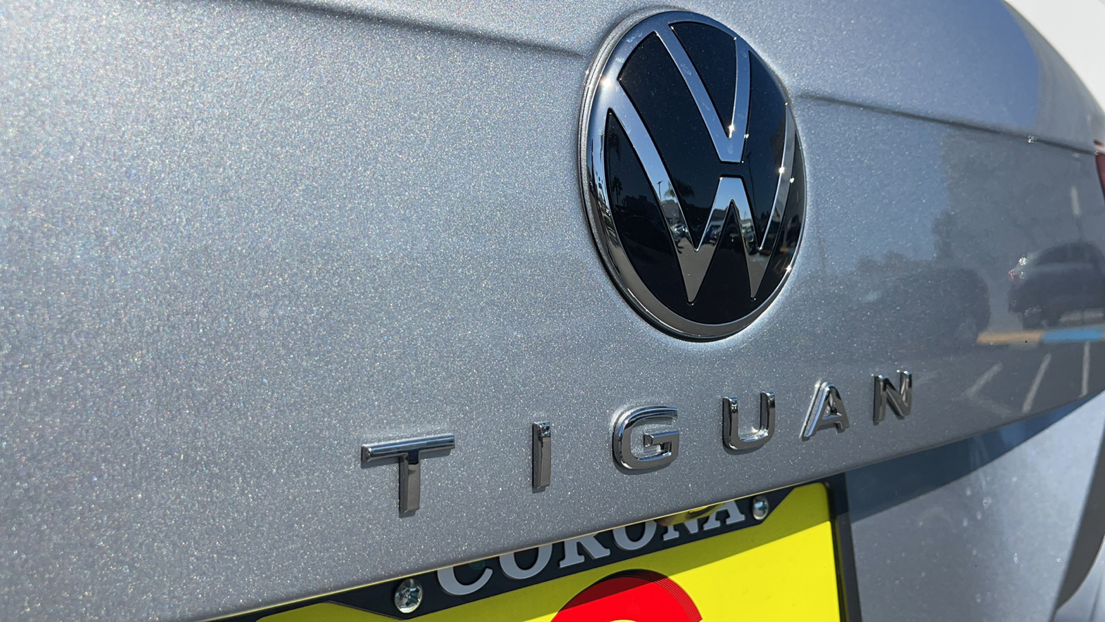 2024 Volkswagen Tiguan 2.0T SE 36