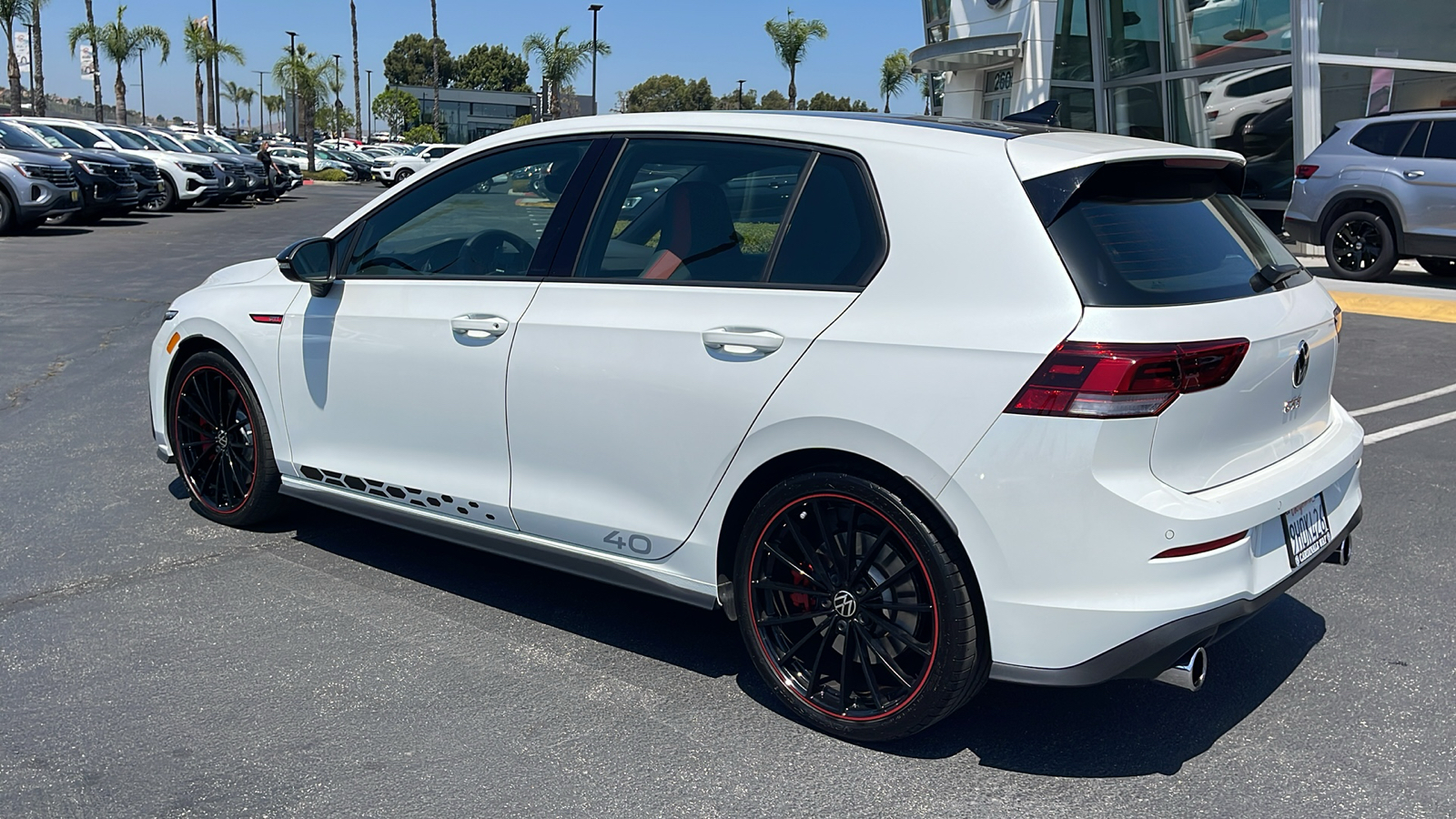 2023 Volkswagen Golf GTI 40th Anniversary Edition 11