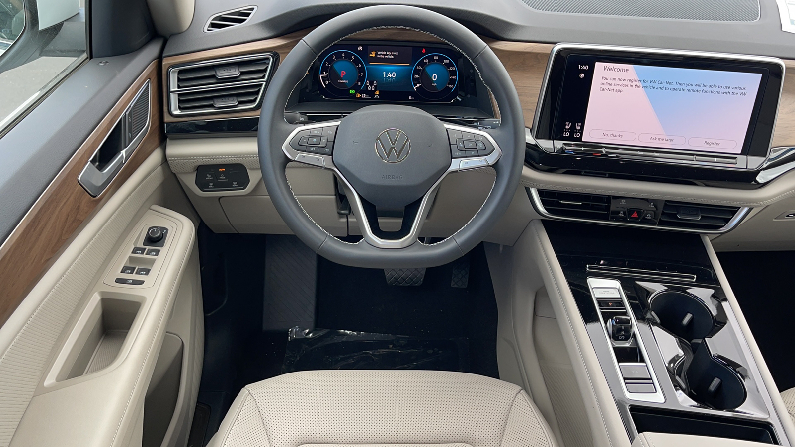 2024 Volkswagen Atlas 2.0T SE w/Technology 18