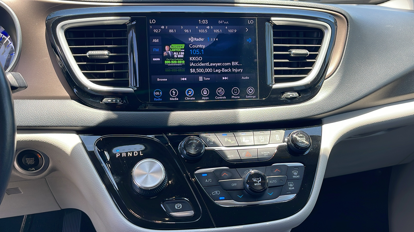 2018 Chrysler Pacifica Touring L 17