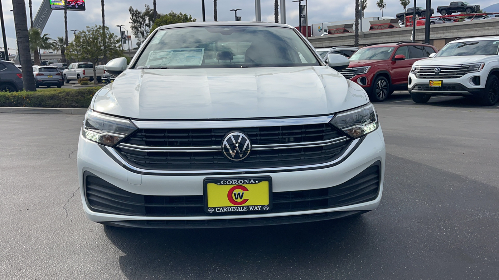 2024 Volkswagen Jetta SE 4