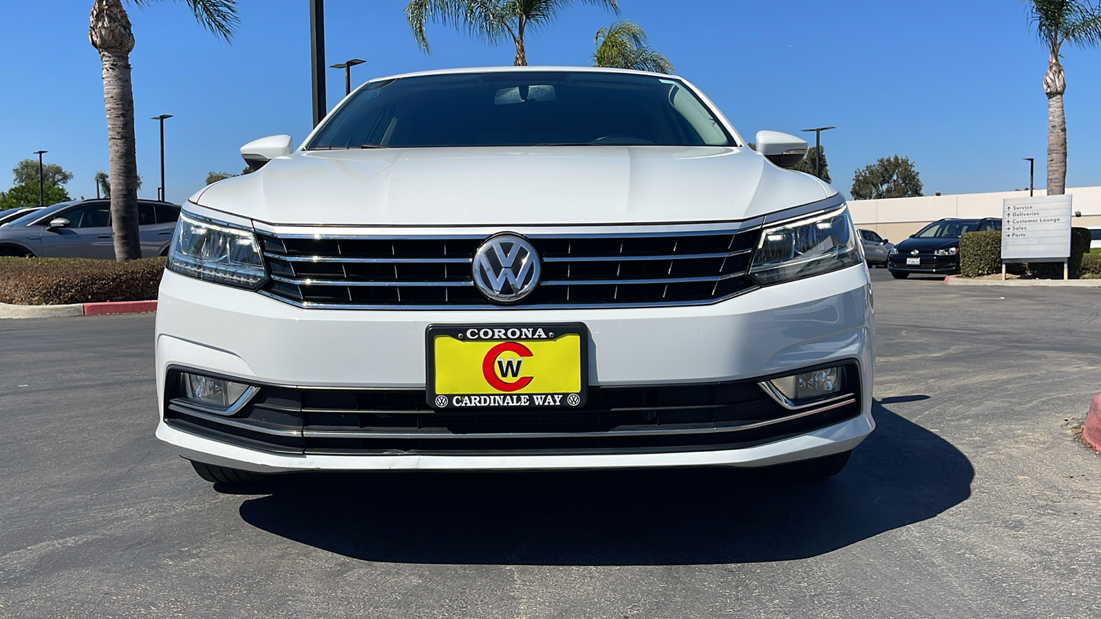 2017 Volkswagen Passat 1.8T SE 4