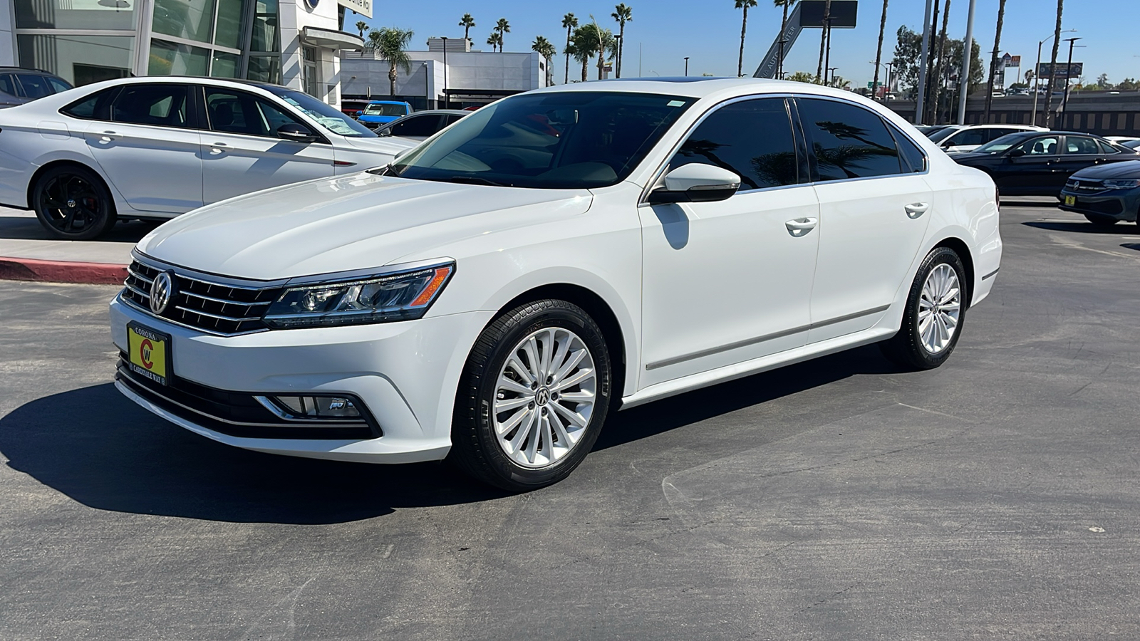 2017 Volkswagen Passat 1.8T SE 13