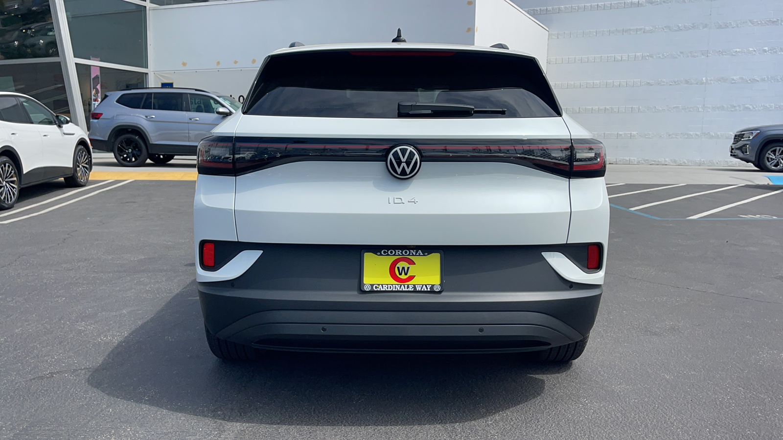 2024 Volkswagen ID.4 S 10