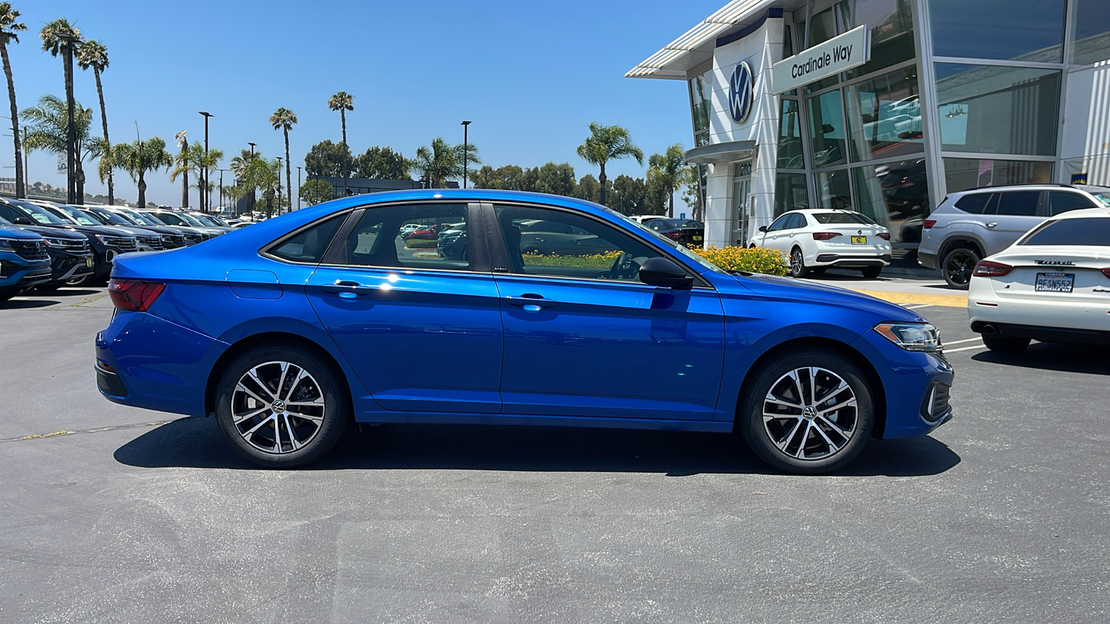 2024 Volkswagen Jetta Sport 10