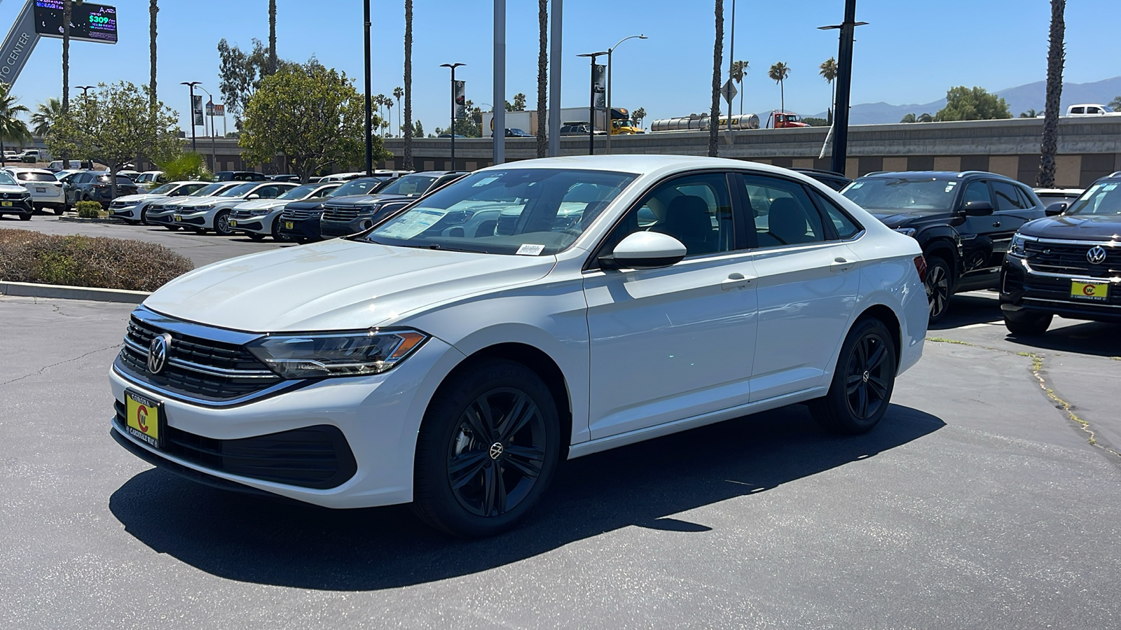 2024 Volkswagen Jetta SE 5