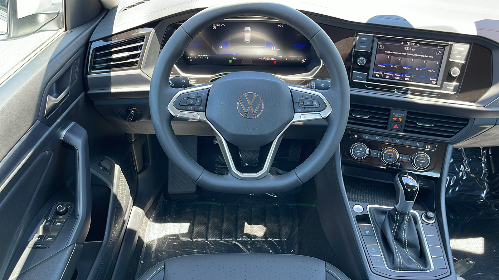 2024 Volkswagen Jetta SE 14