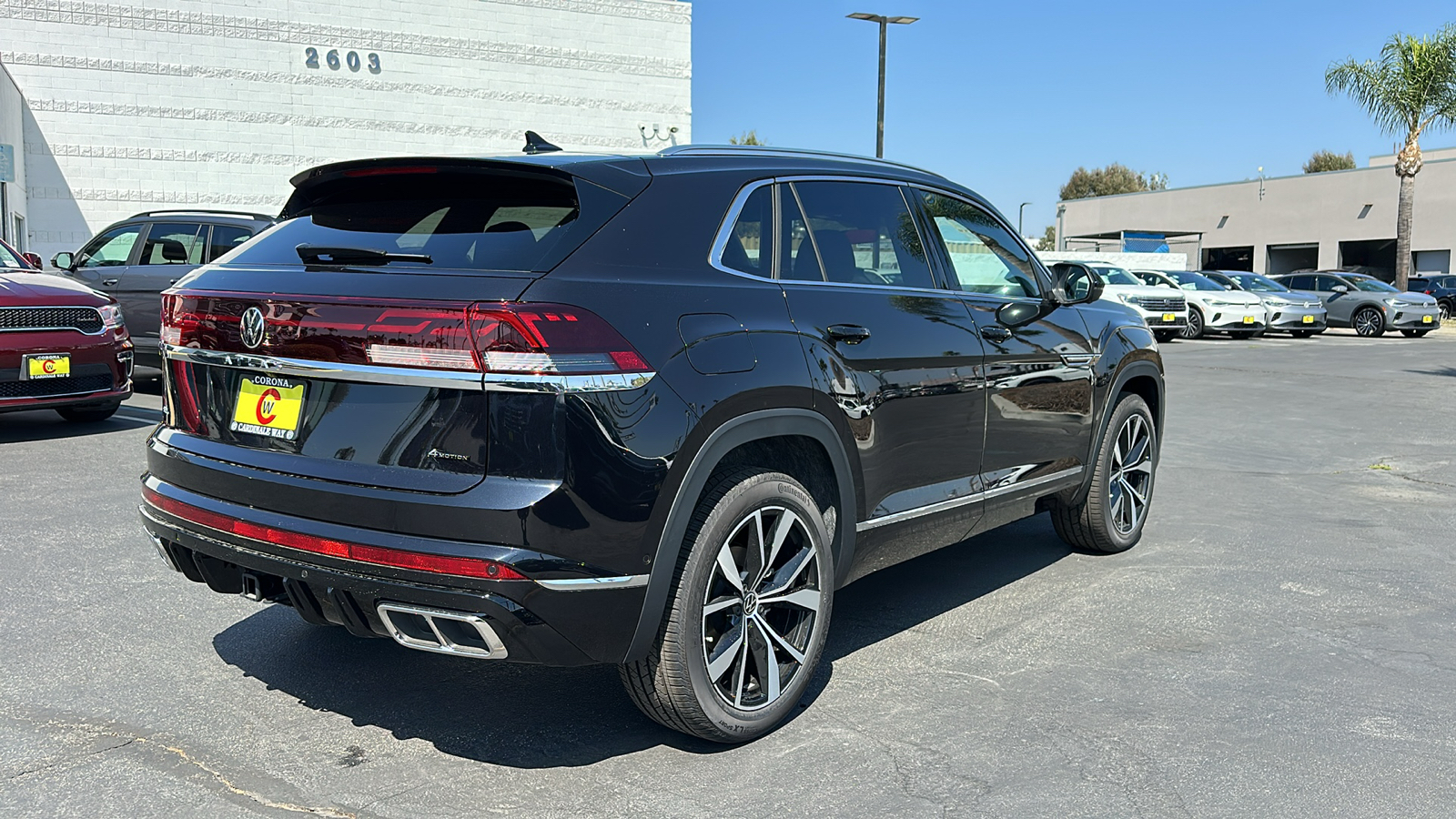 2024 Volkswagen Atlas Cross Sport SEL Premium R-Line 4Motion 7