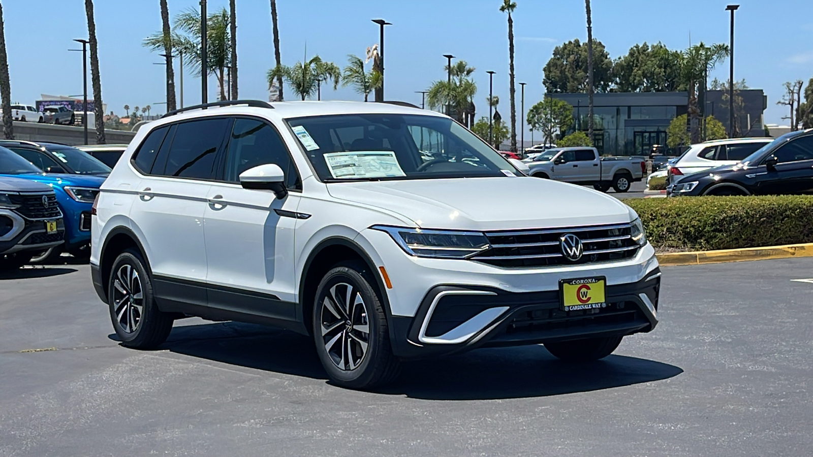 2024 Volkswagen Tiguan S 1