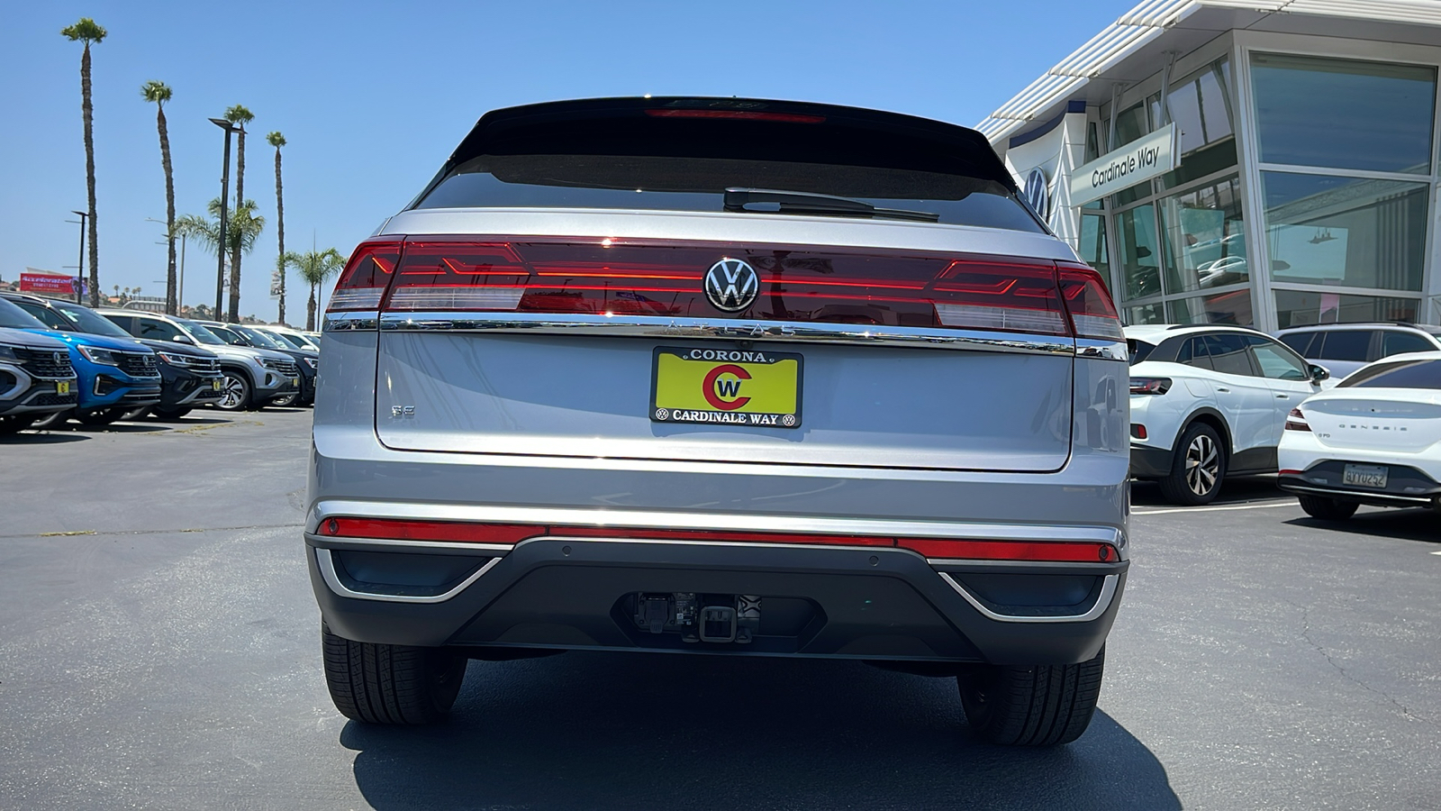 2024 Volkswagen Atlas Cross Sport SE 7