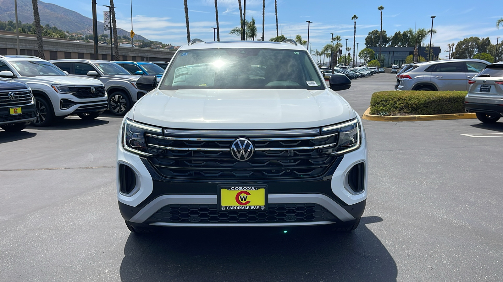 2024 Volkswagen Atlas Peak Edition SE 4Motion 4