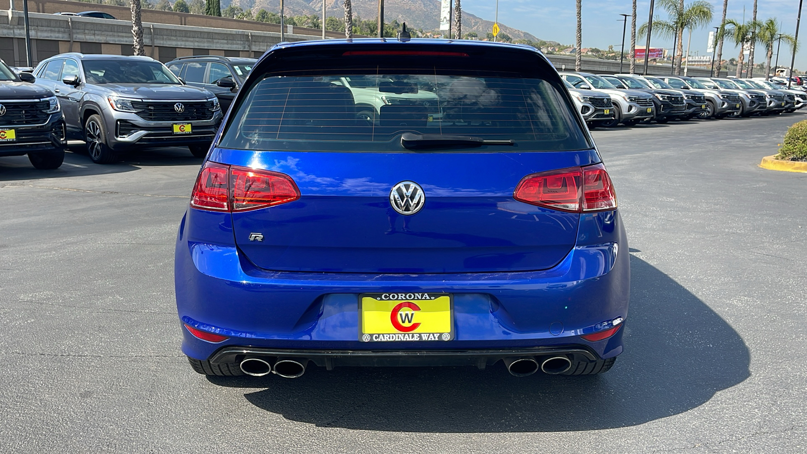 2016 Volkswagen Golf R Base 9