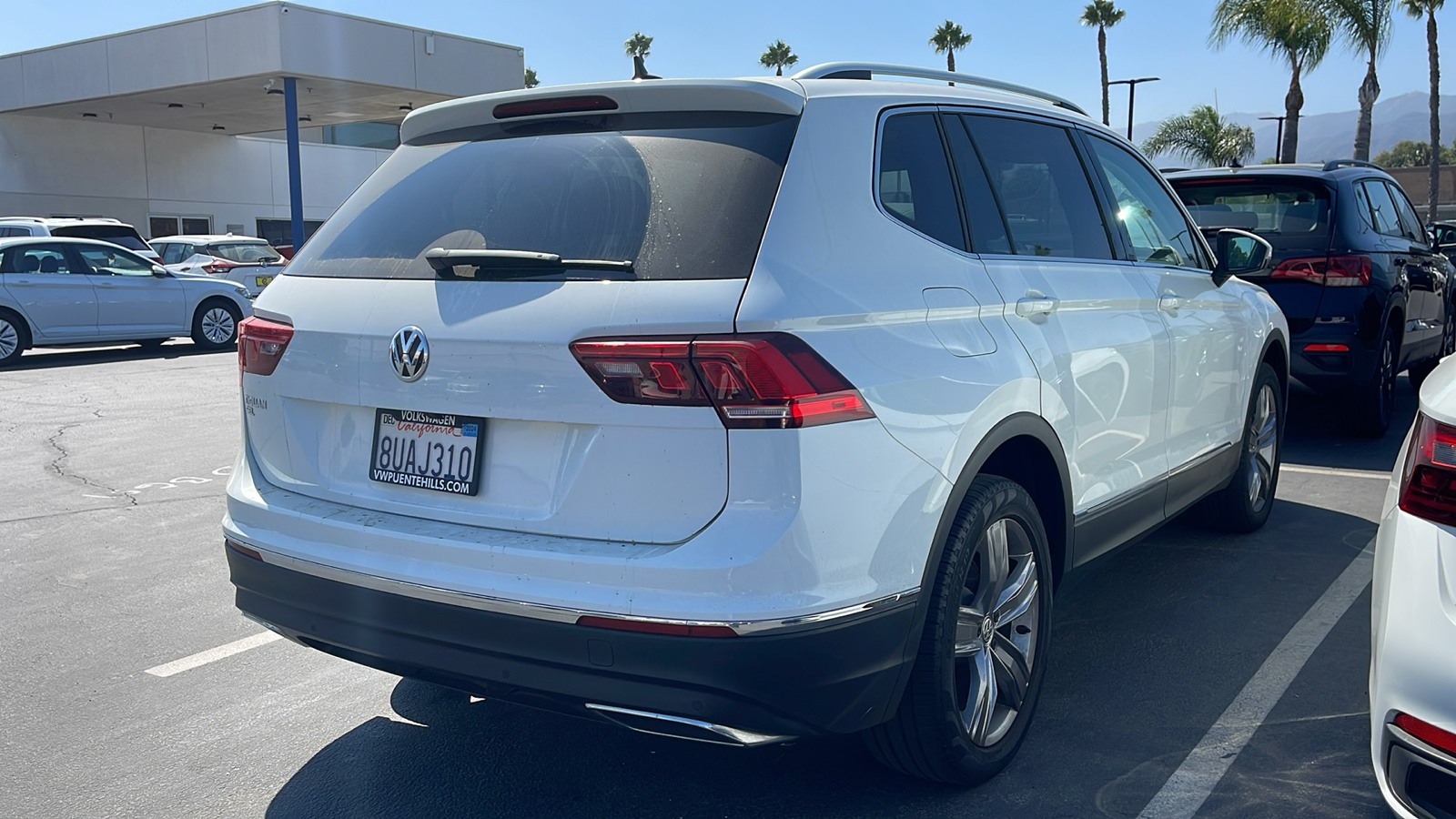 2021 Volkswagen Tiguan SE 2