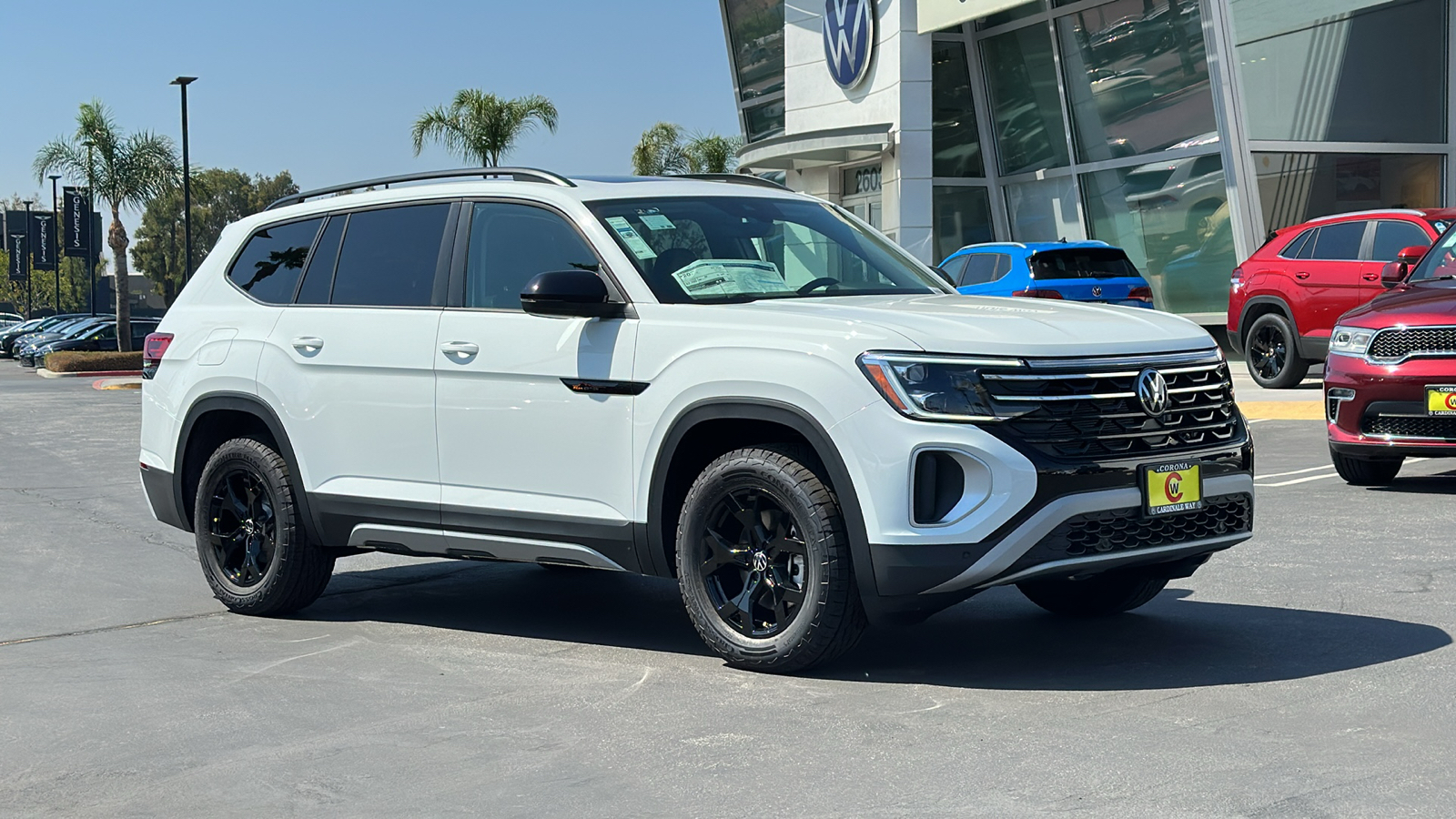 2024 Volkswagen Atlas Peak Edition SE 4Motion 1