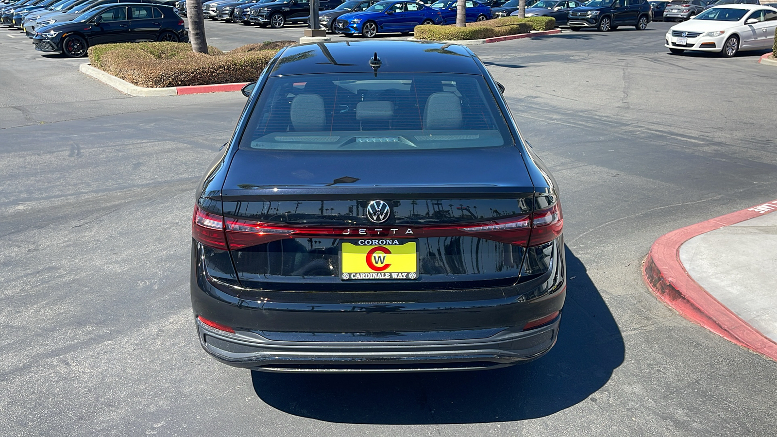 2025 Volkswagen Jetta Sport 8