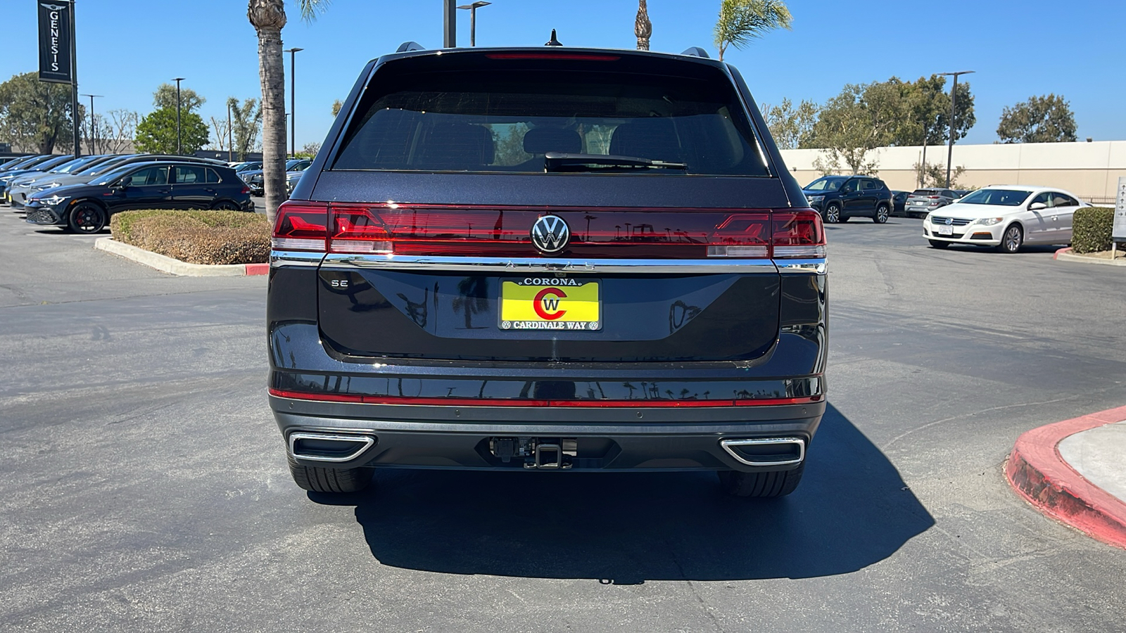 2024 Volkswagen Atlas SE 9