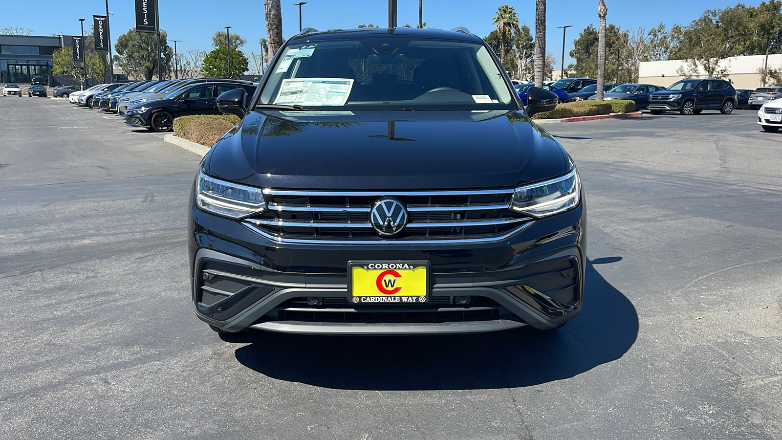 2024 Volkswagen Tiguan SE 3