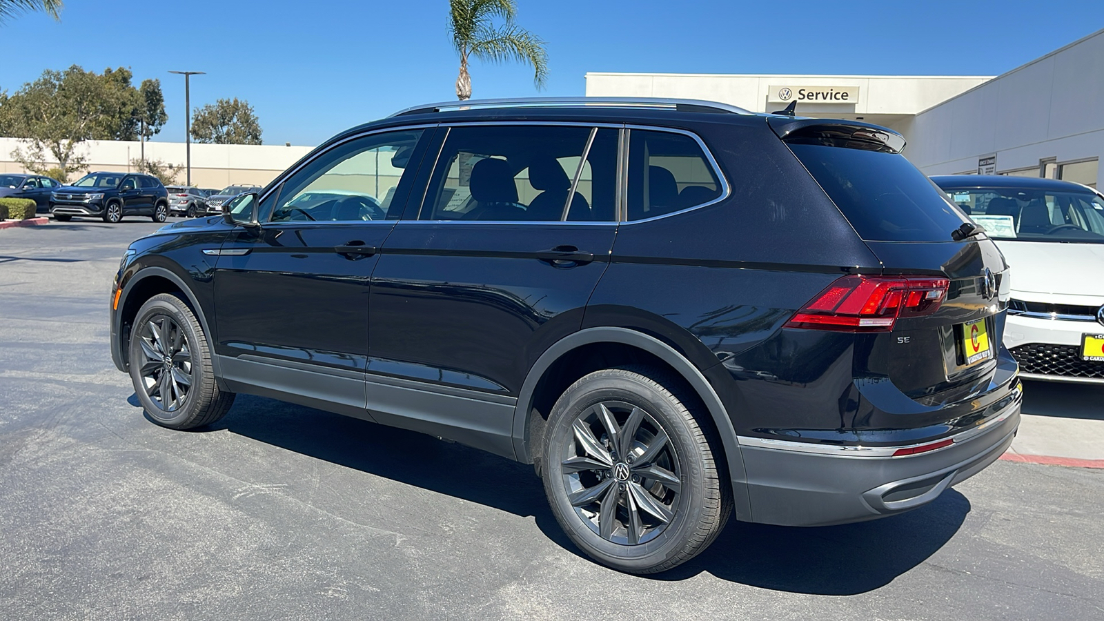 2024 Volkswagen Tiguan SE 11