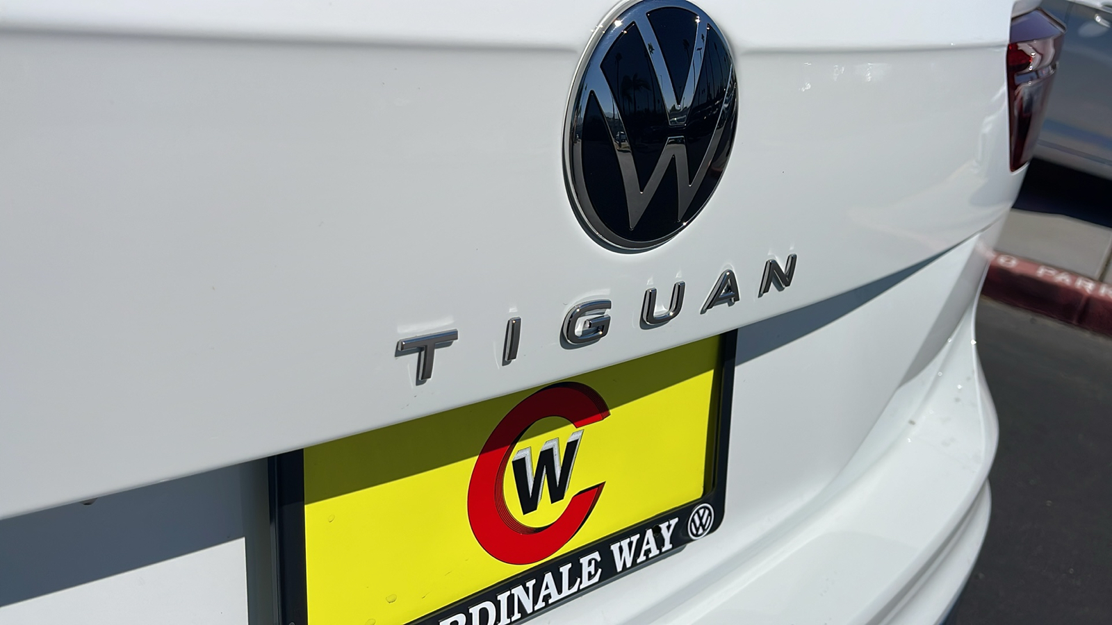 2024 Volkswagen Tiguan S 27