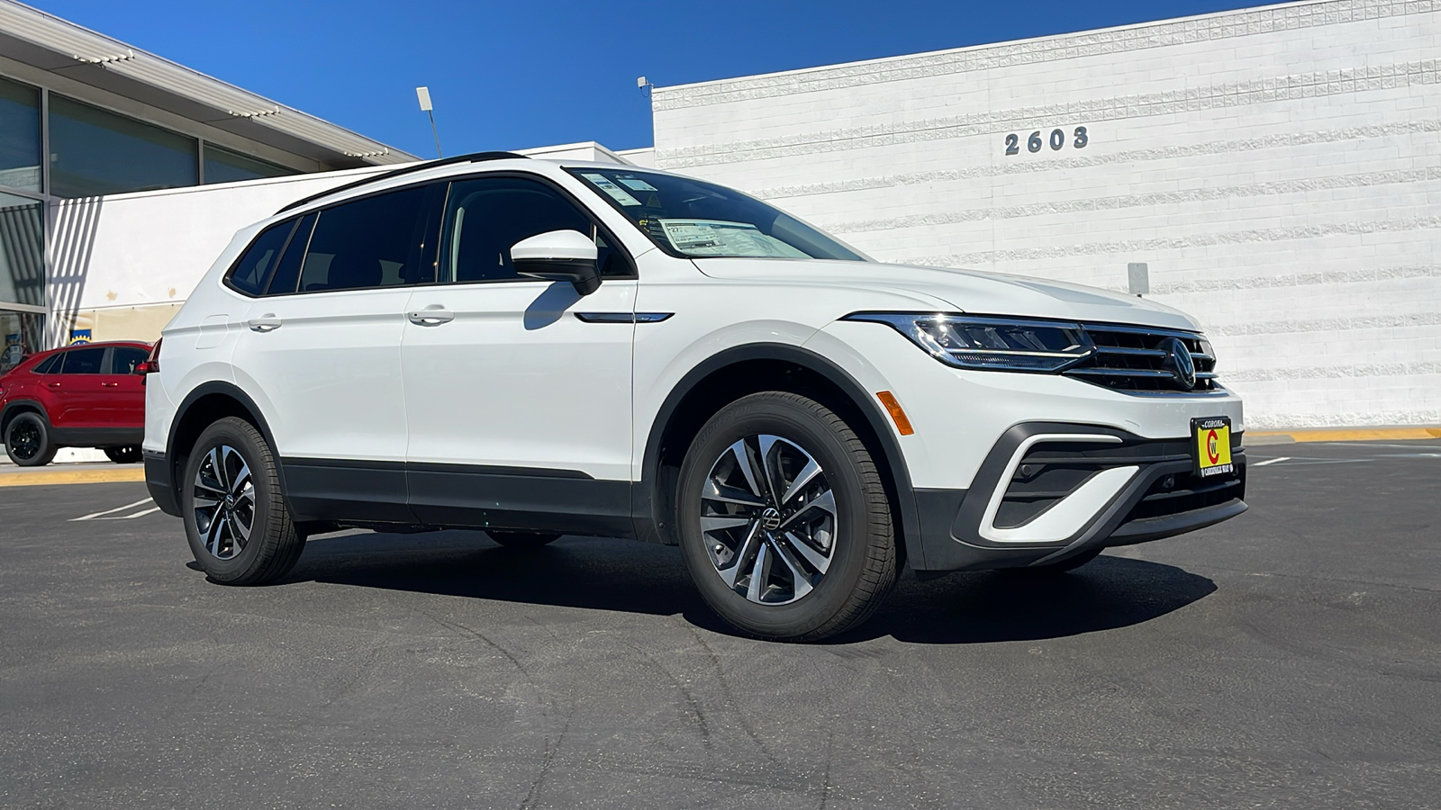 2024 Volkswagen Tiguan S 1