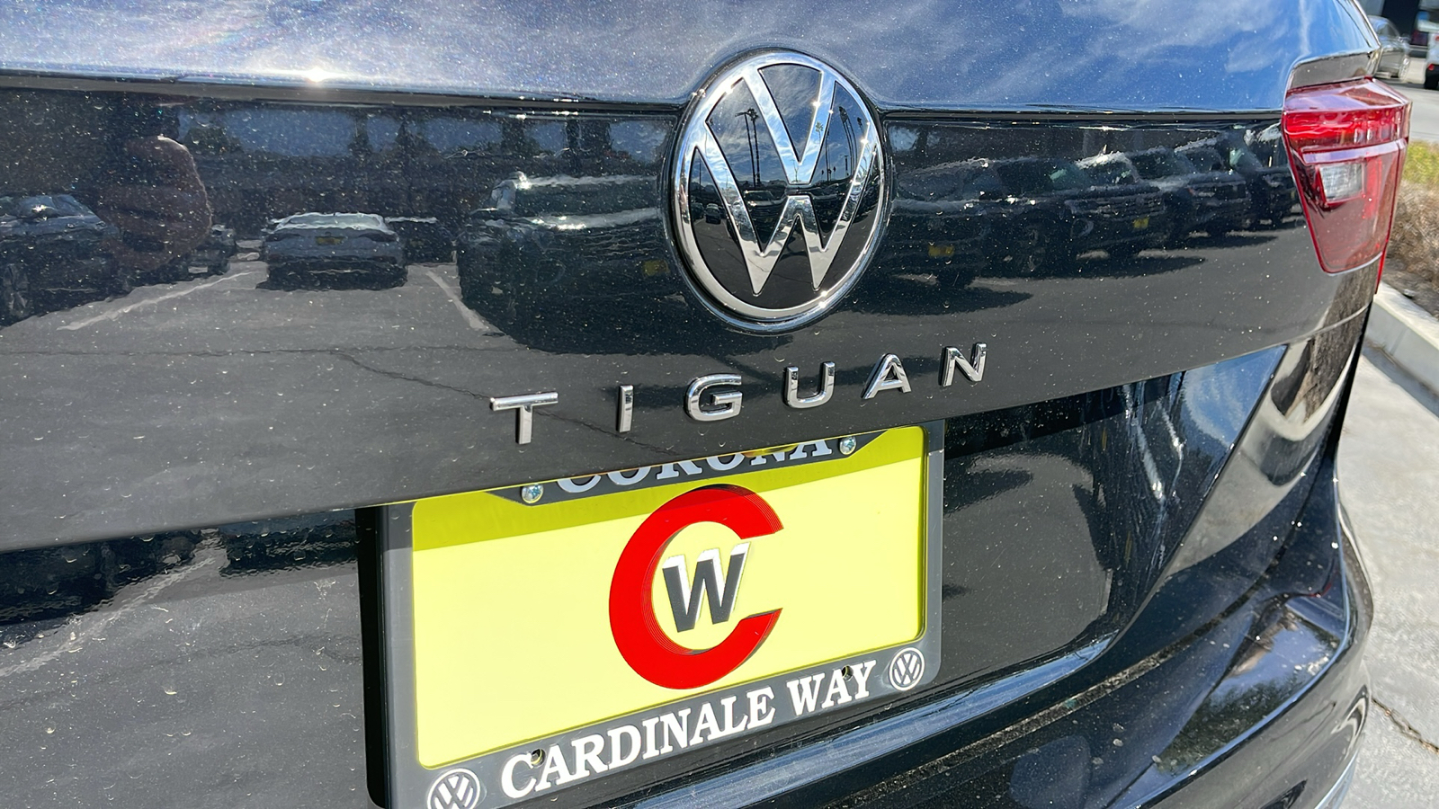 2024 Volkswagen Tiguan S 27