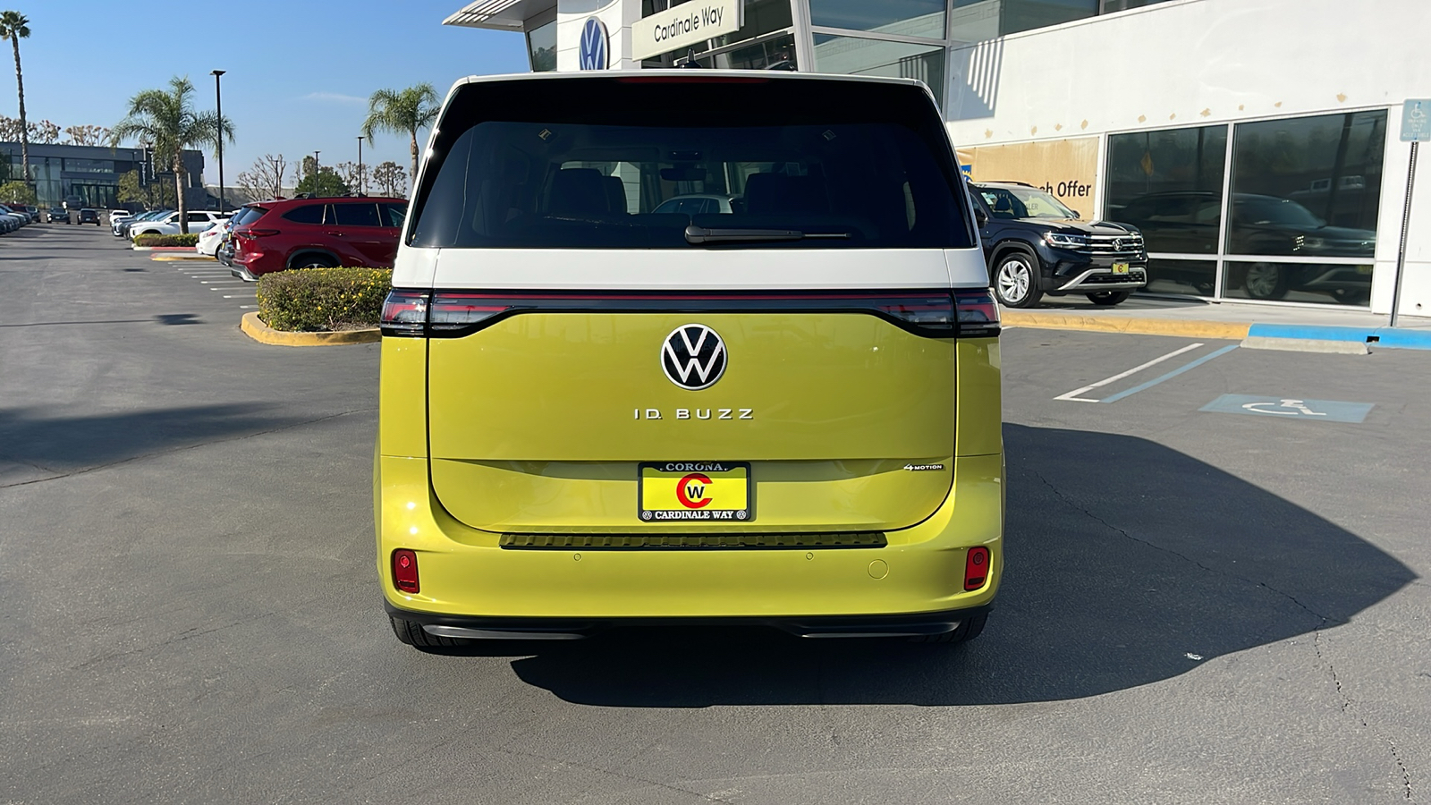 2025 Volkswagen ID. Buzz 1st Edition 4Motion 9