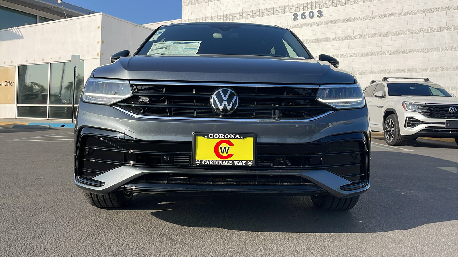 2024 Volkswagen Tiguan SE R-Line Black 4