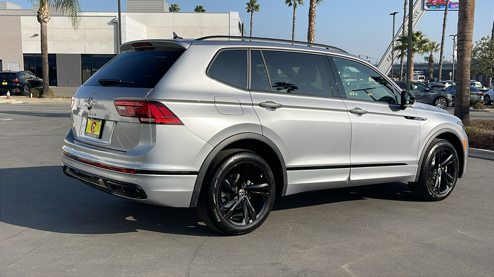 2024 Volkswagen Tiguan SE R-Line Black 7