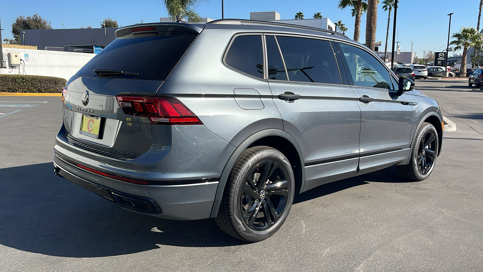 2024 Volkswagen Tiguan SE R-Line Black 7